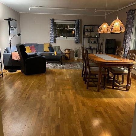 Fantastisk Utsikt! Gratis Parkering Apartment Тромсьо Екстериор снимка